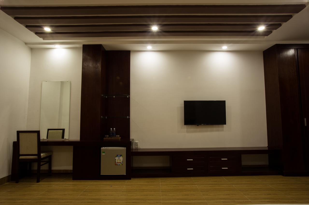 Bien Thanh Hotel Danang Exterior photo